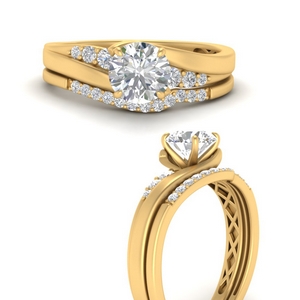 round-swirl-diamond-wedding-ring-set-in-FD10082ROANGEL3-NL-YG