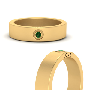 flat-single-emerald-wedding-mens-band-engraved-in-FD10507BGEMGRANGLE3-NL-YG