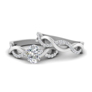 oval-shaped-infinity-twist-diamond-wedding-ring-in-FD1122OV-NL-WG