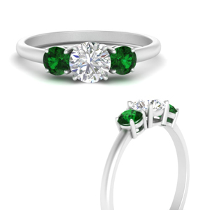 3-stone-round-cut-emerald-engagement-ring-in-FDENR2419RORGEMGRANGLE3-NL-WG