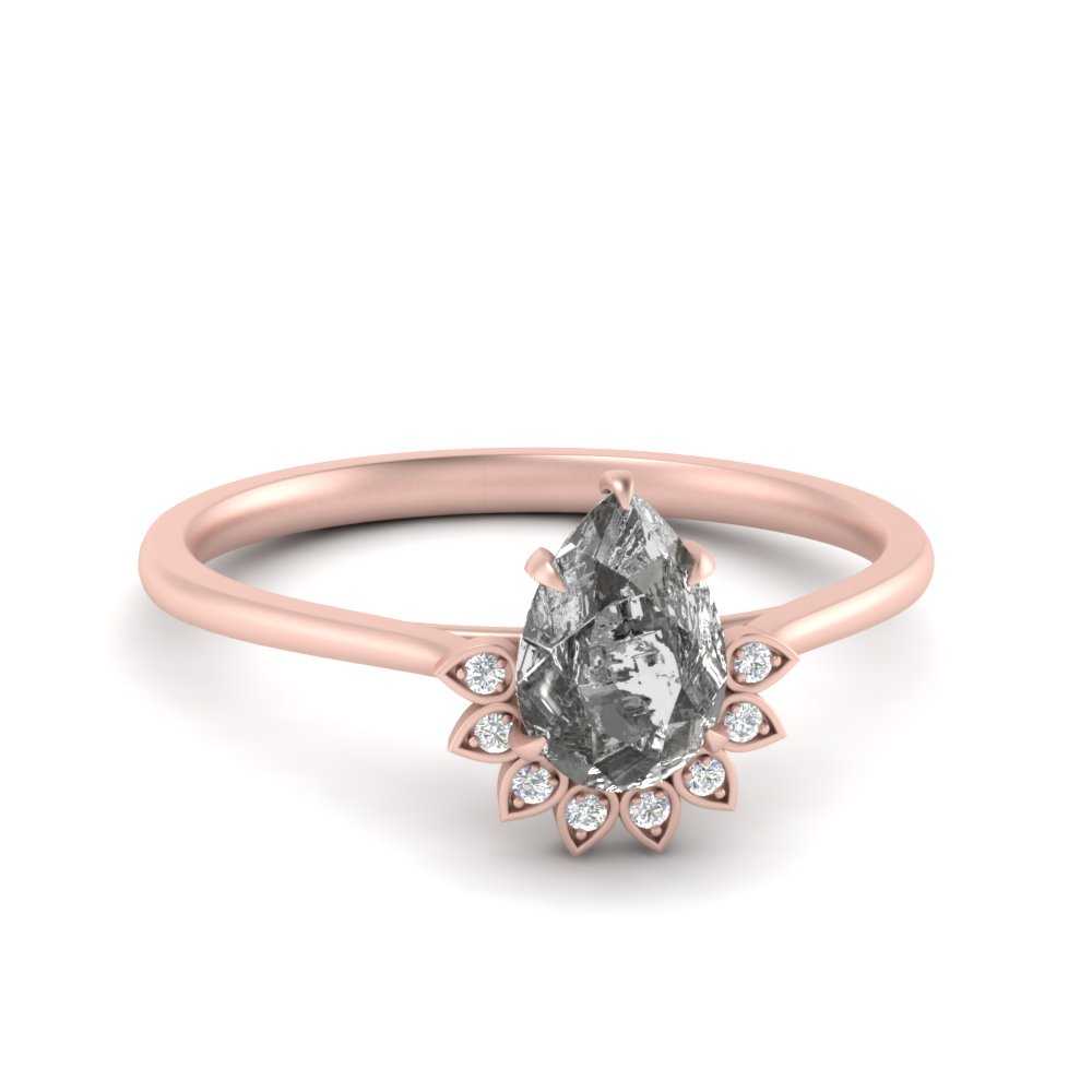 Heart-shaped Diamond Ring in Rose Gold | KLENOTA