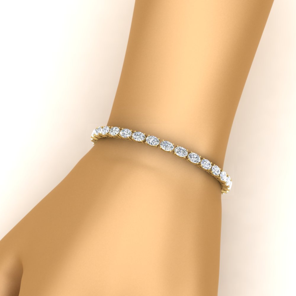 Basket Tennis Bracelet 14 Carat Oval Shaped with 14K Yellow Gold White Diamond