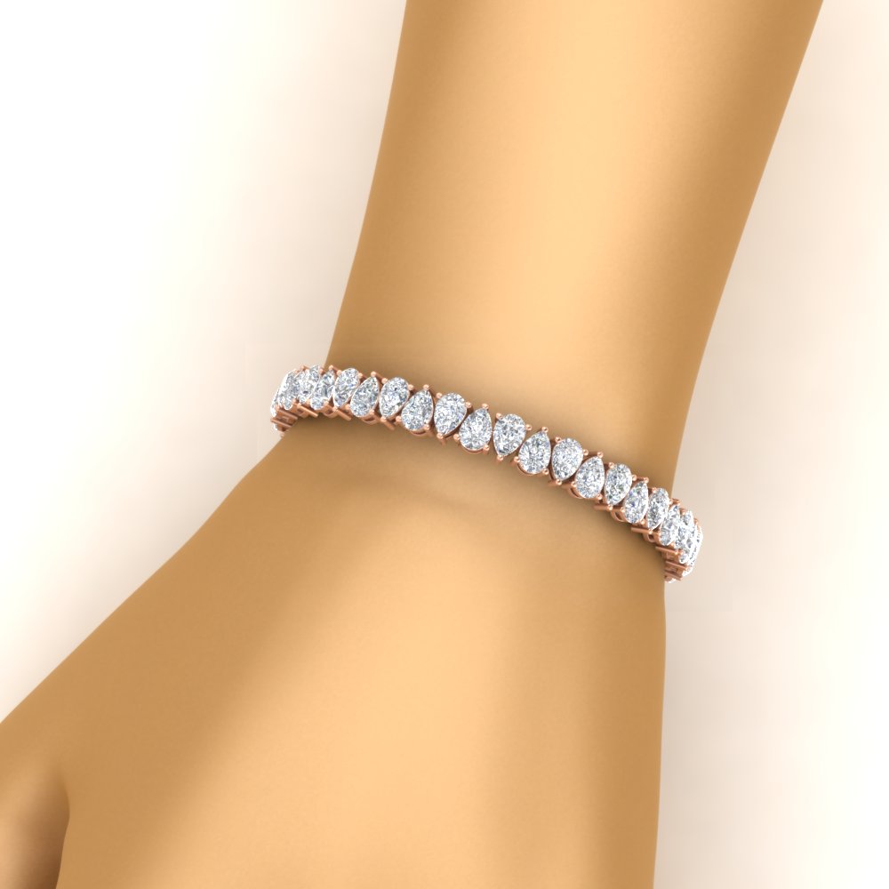 Pear Shaped Tennis Bracelet 21 Carat with 14K Rose Gold White Diamond