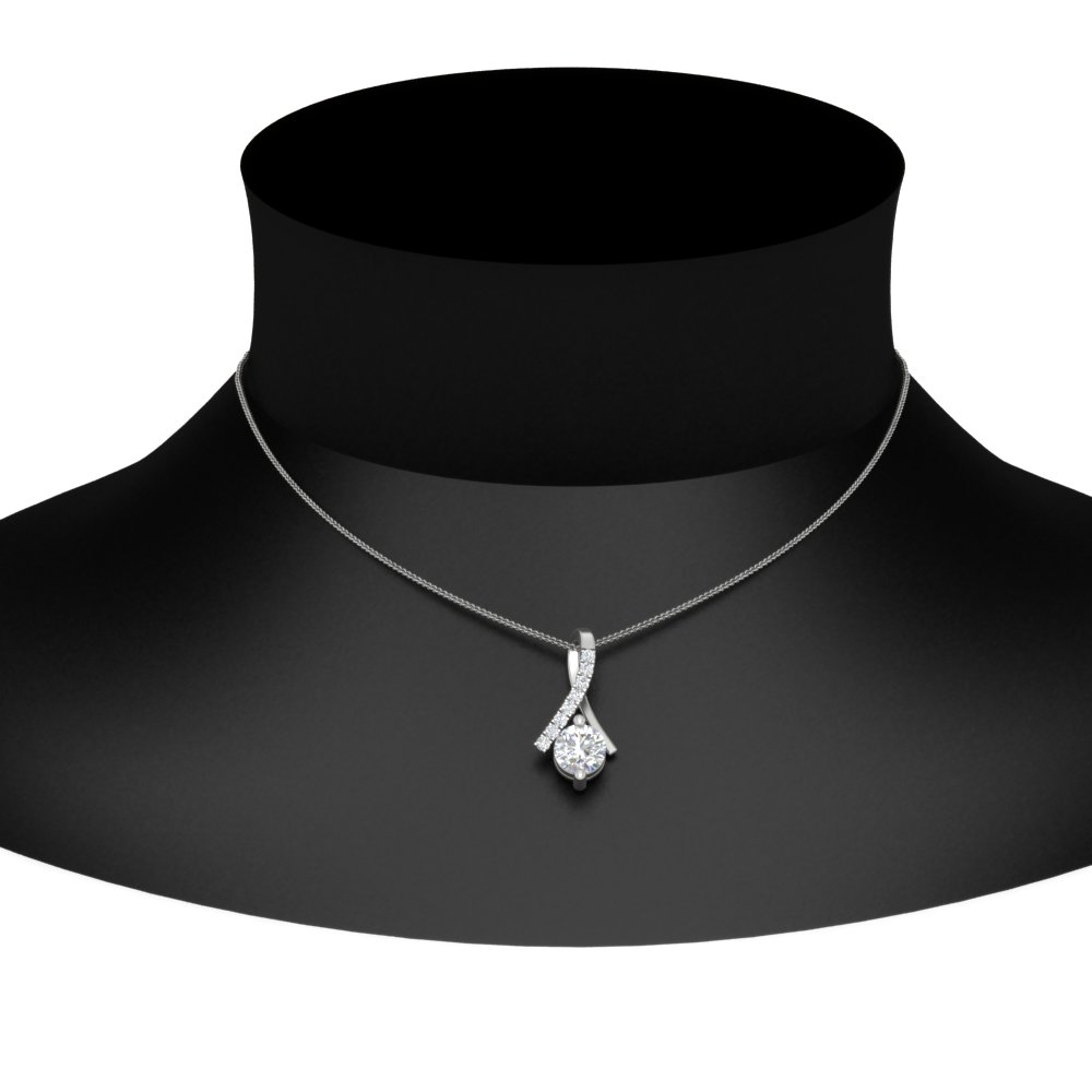 Simple Twisted Women Pendant with 14K White Gold White Diamond