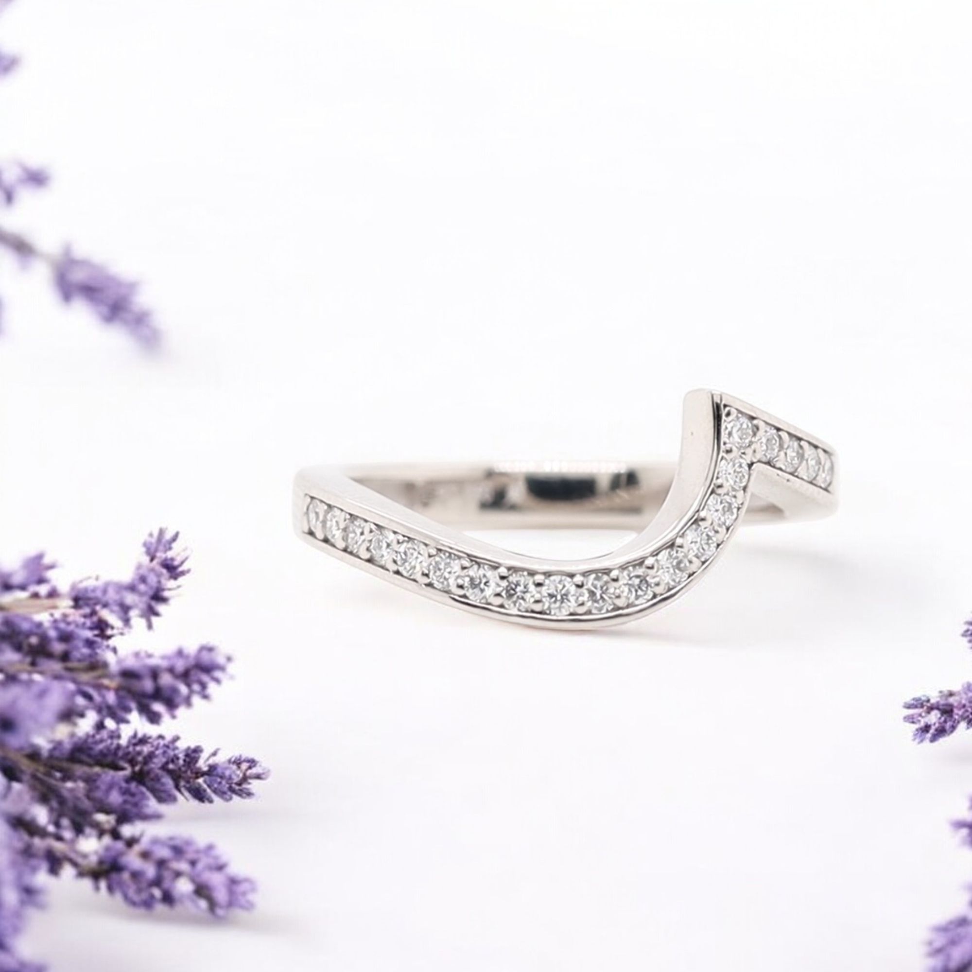 Pave Swirl Matching Band with 950 Platinum White Diamond