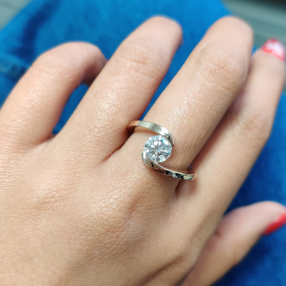 Tension Set Engagement Rings - A Style Guide to Tension Settings