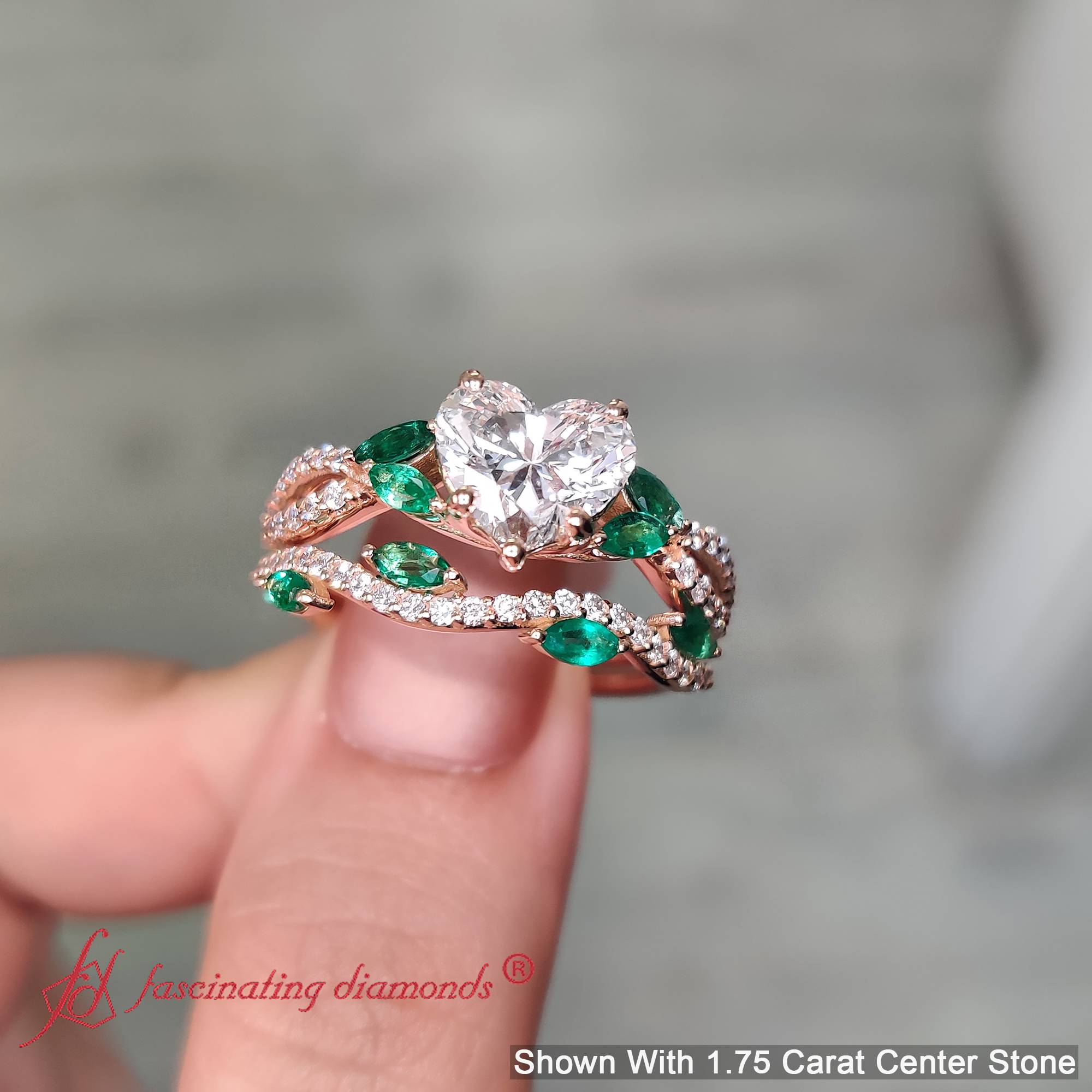 Heart Shaped Twisted Vine Luxury Bridal Set with Green Emerald in 18K Rose Gold