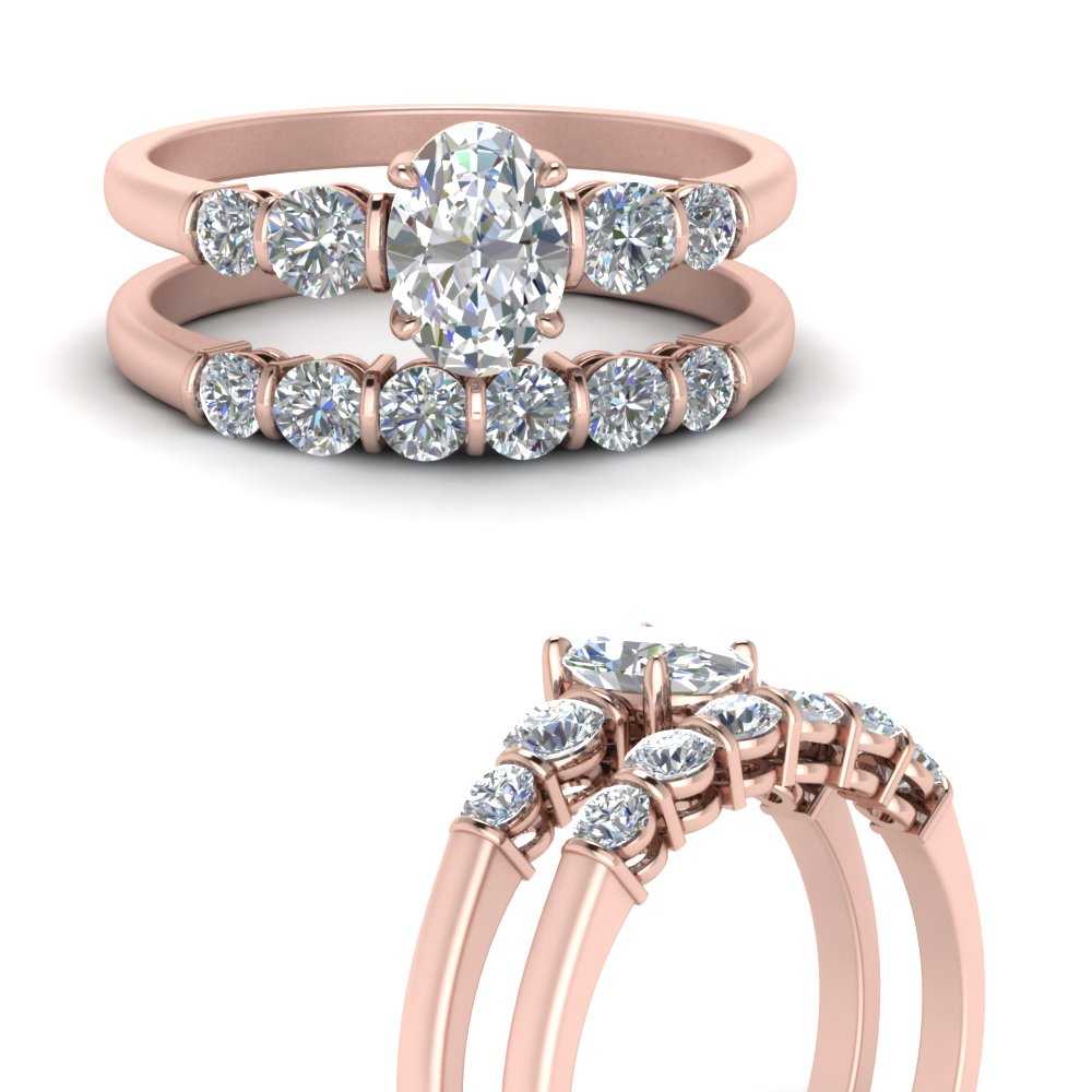 Solitaire Oval Moissanite Ring Rose Gold Diamond Matching Ring Set