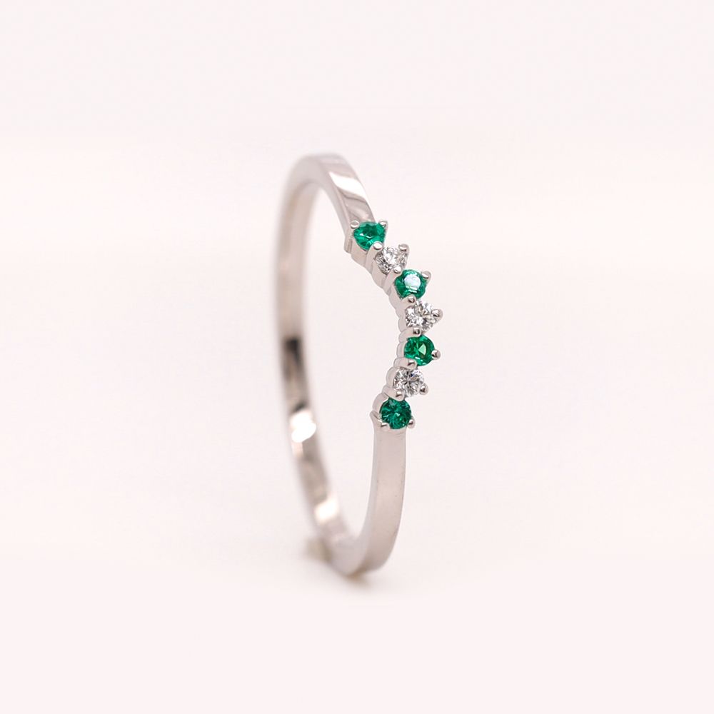 Curved Diamond Band For Solitaire Ring With Emerald In 14K White Gold
