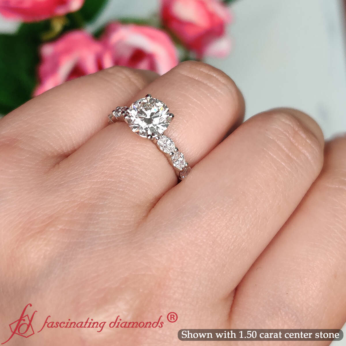 Round Shaped Oval Accented Engagement Ring with White Diamond in 950 Platinum