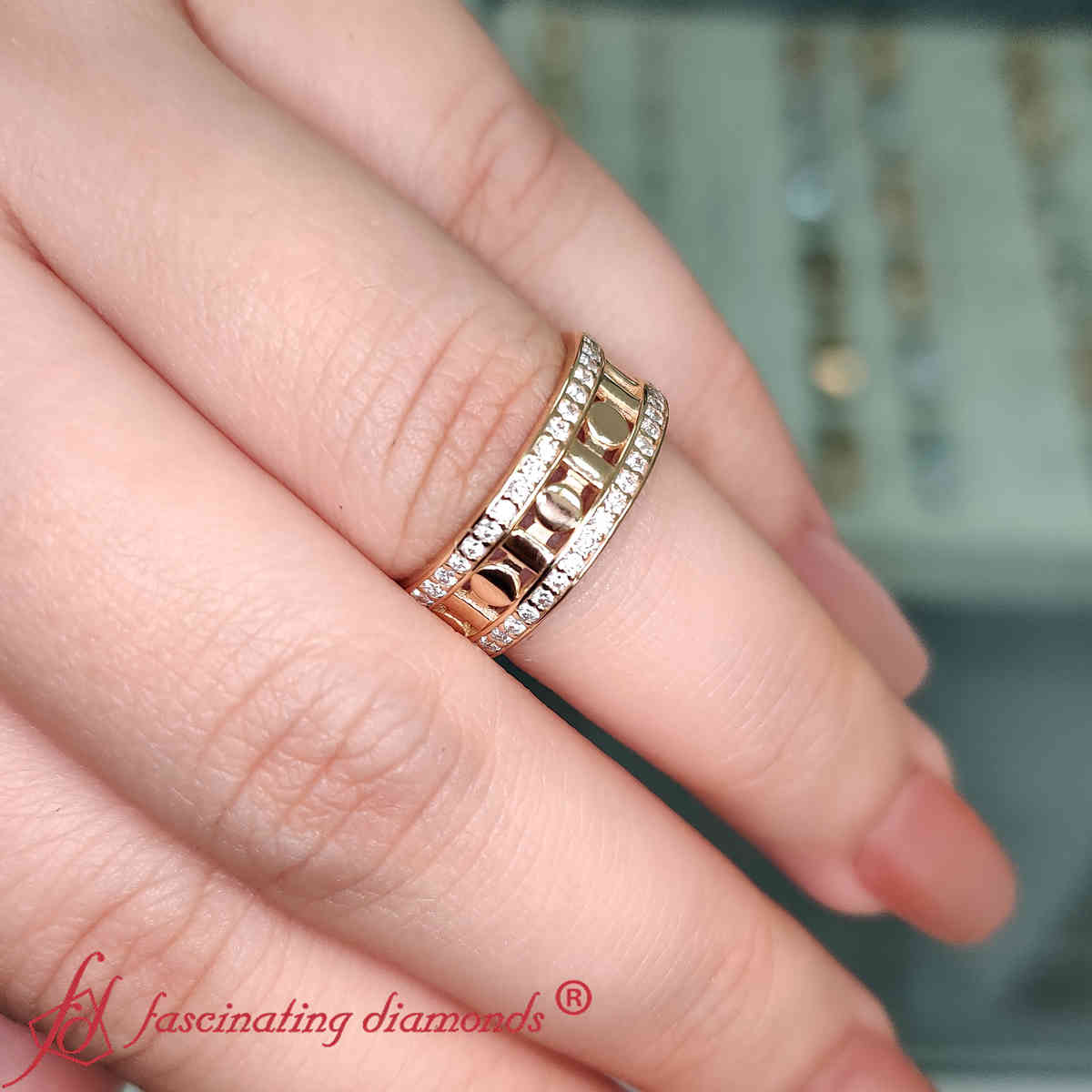 Belle Epoque Reel Gold Wedding Ring with 14K Yellow Gold White Diamond