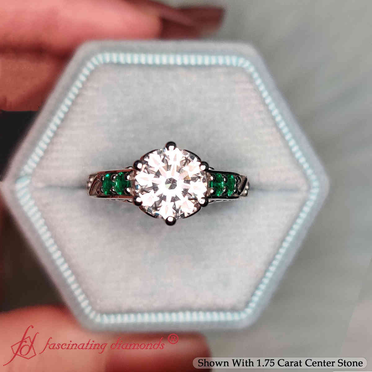 Round Shaped Beautiful Filigree 6 Prong Diamond Ring with Green Emerald in 14K White Gold