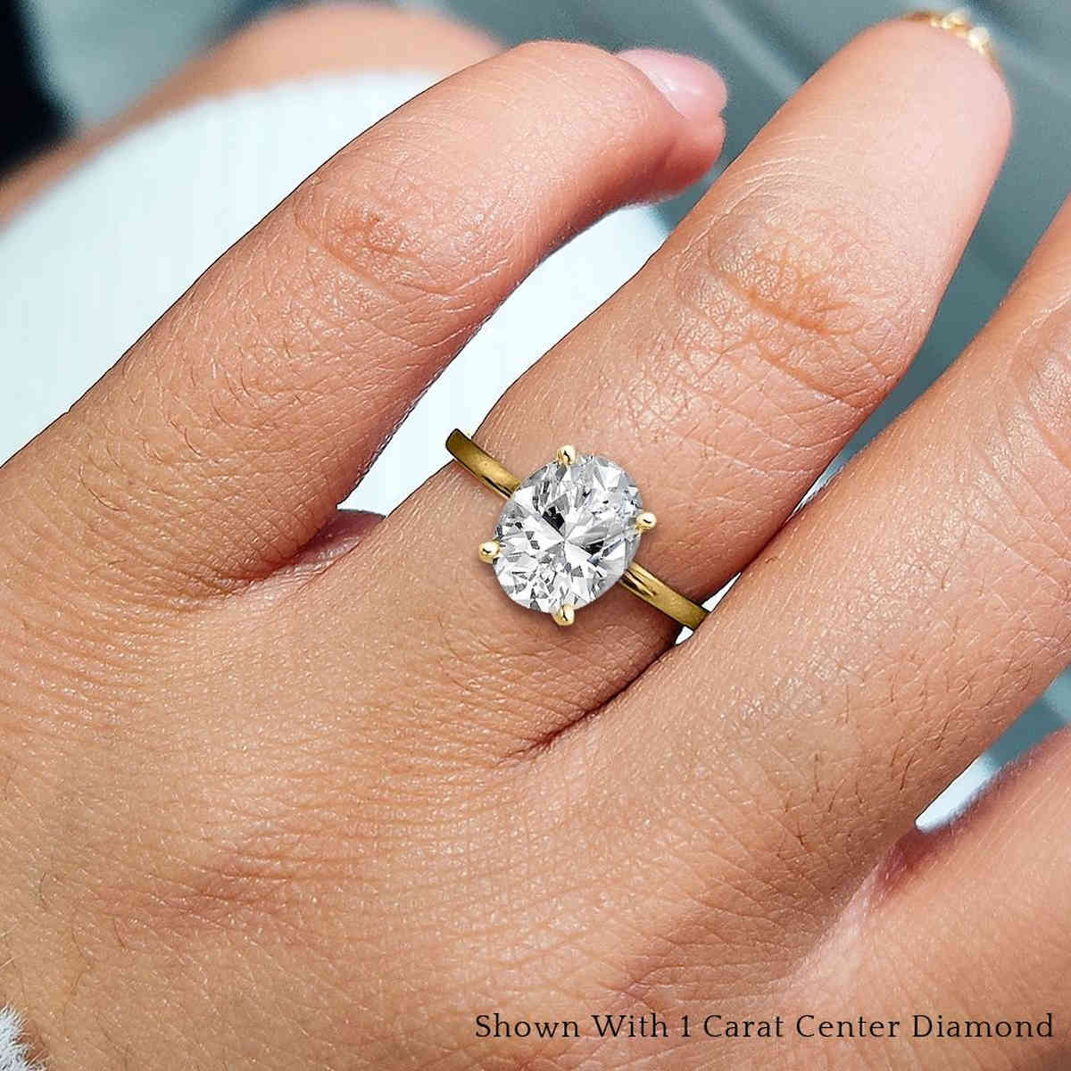 Oval Shaped 1 Carat Solitaire Engagement Ring with 14K Yellow Gold White Diamond