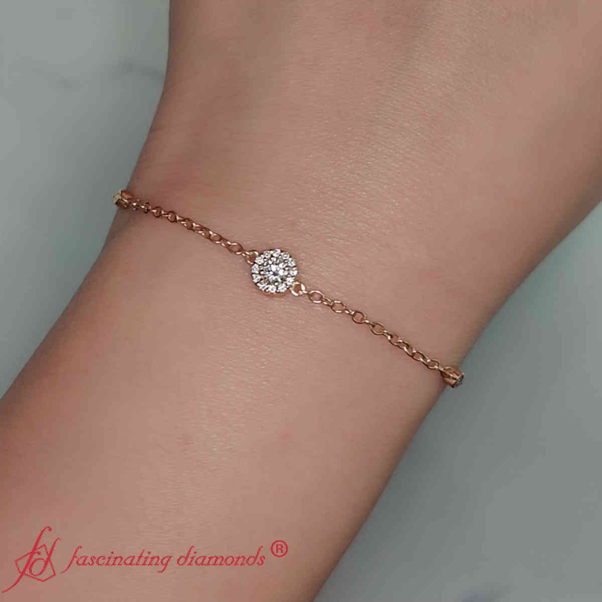 Round Halo Chain Diamond Bracelet with 14K Yellow Gold White Diamond