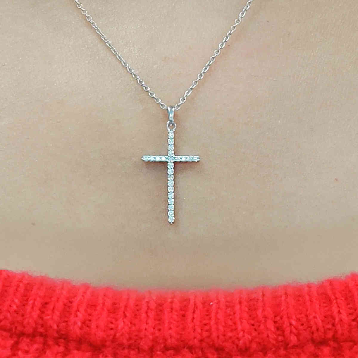 Simple Diamond Cross Pendant with 14K White Gold White Diamond